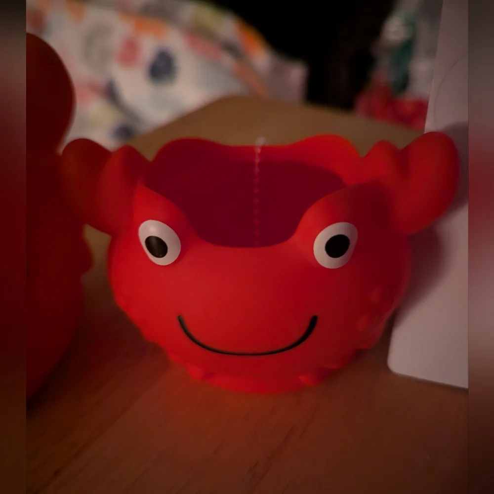 Red Crab Bathroom Set